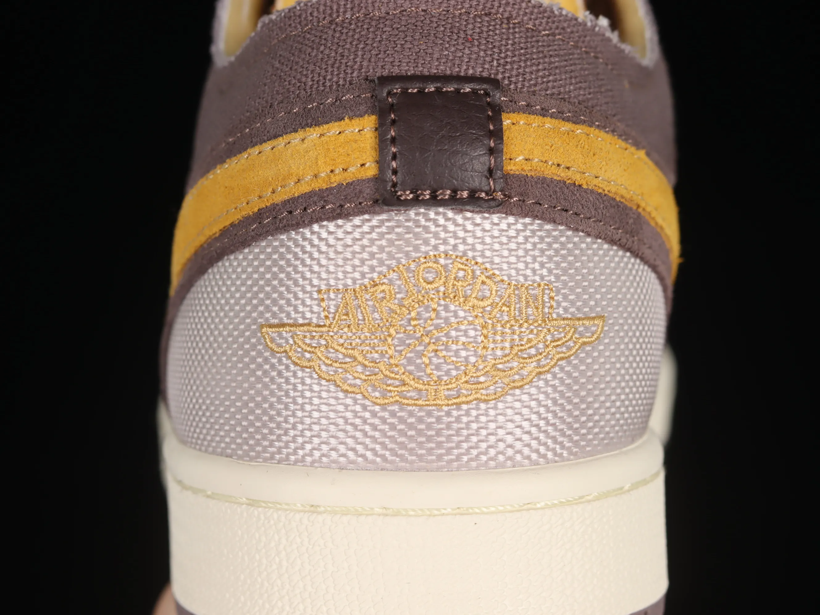 All categories Air Jordan Jordan series basketball shoes Air Jordan 1 Low Z version Air Jordan 1 Low "Taupe Hazet" AJ1 Joe 1 meter purple orange retro culture and leisure sports sneakers DN1635-200